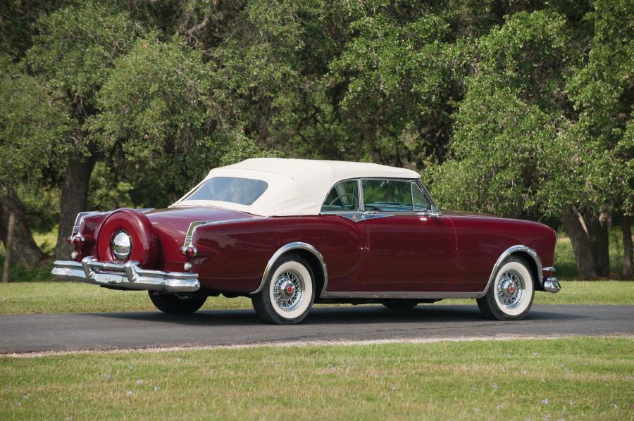 Packard Caribbean Convertible Narrow 1953 года  (фото 20 из 20)